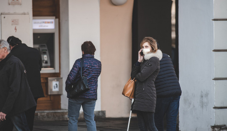 Jak funguje chytrá karanténa? Posbíraná data pomohou při odhalování nakažených