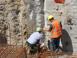 Stavební výroba v Libereckém kraji se loni propadla o třináct procent