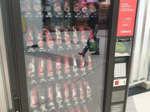 Liberec má první rouškomat