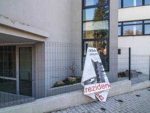 Nedokončená Rezidence Větrná v Jablonci.