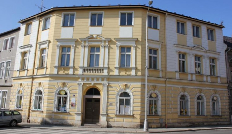 Žlutá ponorka Turnov