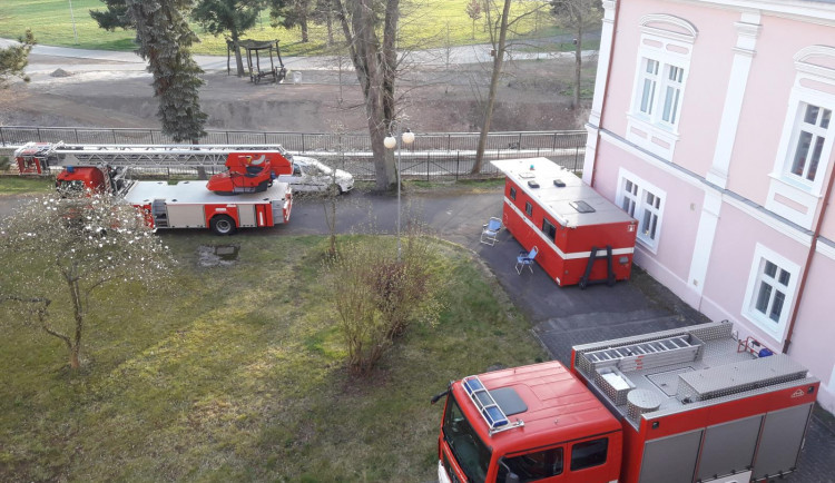 Stanice hasičů v Semilech, kde se objevil koronavirus, funguje opět v běžném provozu