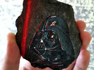 Nový fenomén, malování na kameny. Spojuje rodiny a cizí potěší, říká grafický designér Ondřej Musil