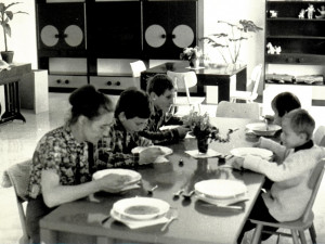 Dětská SOS vesnička v Doubí slaví padesátiny, domov tady našlo téměř tři sta dětí