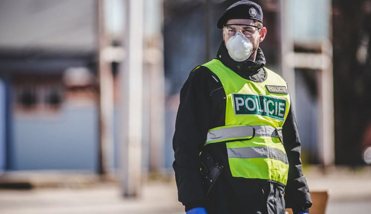 Šestiletá dvojčata jsou v pořádku, policie odvolala pátrání