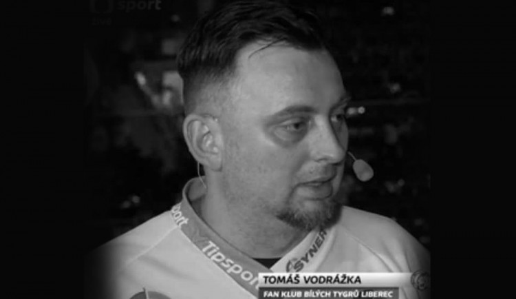 Zemřel dlouholetý vedoucí fanklubu Bílých Tygrů Tomáš Vodrážka