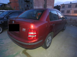 Při couvání naboural auto a z místa ujel. Policisté řidiči naměřili 3 promile