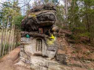TIP NA VÝLET: Objevte krásy Novoborska. Tajemné lesy a skalní reliéfy