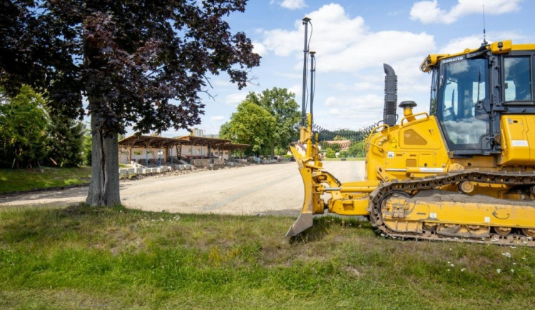 898-28241-002--TyHzuW