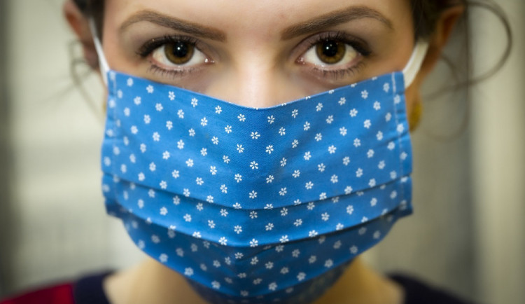 size4-15959563988366-60-anketa-pouzivali-byste-v-lete-mhd-pokud-by-opet-nastala-povinnost-nosit-uvnitr-rousky