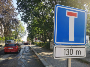 V Klášterní se sice ještě kope, k poliklinice ale už projedete