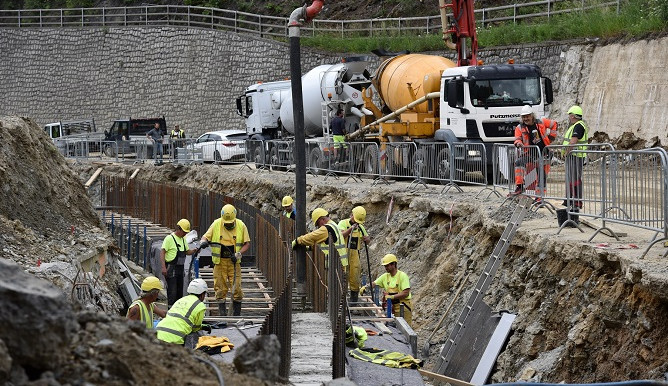 Křižovatka Radelský Mlýn bude opravena dříve