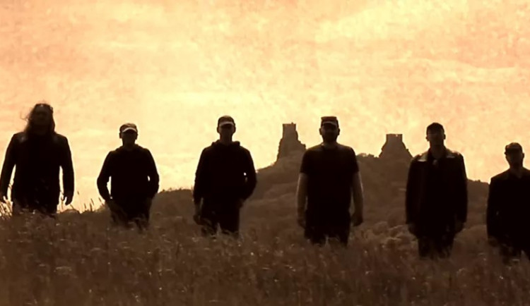 Anabáze vypustila do světa Anděla. Ke spolupráci si přizvala frontmana Těl