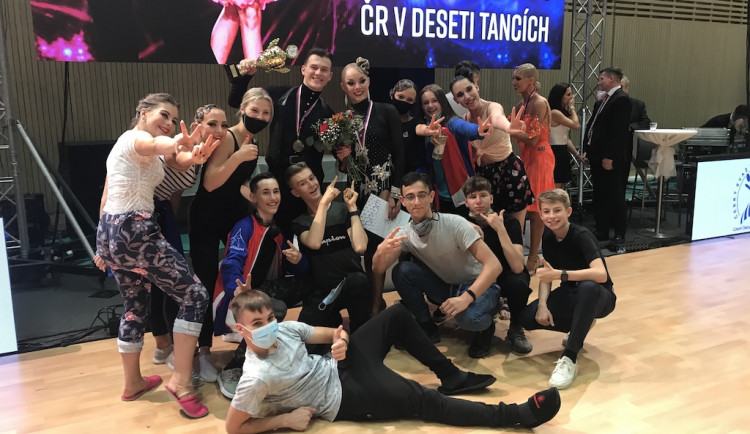 Vicemistry Česka v deseti tancích jsou Jiří Kejzar a Barbora Košková z Liberce