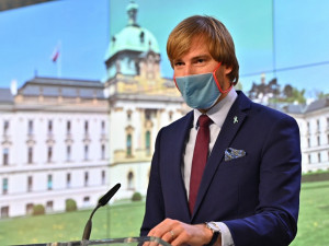 Adam Vojtěch rezignoval na post ministra zdravotnictví. Nemám se zač stydět, říká