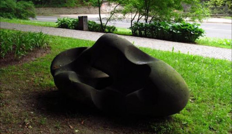 Liberec přesune sochu Slavoje Nejdla z parku v Jablonecké ulici na důstojnější místo