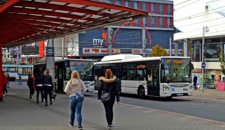 MHD v Liberci a Jablonci pojede od pondělí v prázdninovém režimu