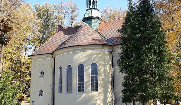 Dvě kaple, kostel i bývalá myslivna jsou novými památkami Libereckého kraje