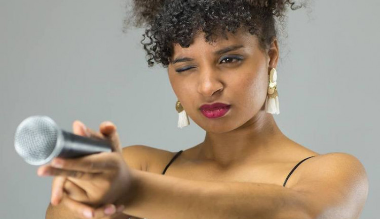 Slam Poetry: Skoro 1000 diváků na poezii? Žádný problém...