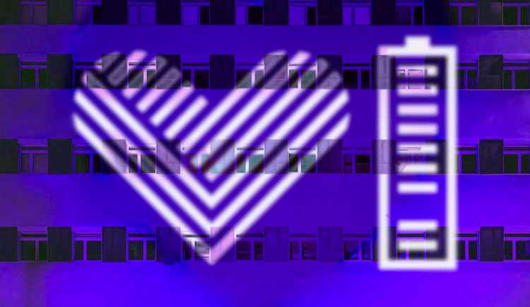 Olomouc se připojí k akci Giving Tuesday. Na budově nemocnice se rozsvítí Světlo lékařům