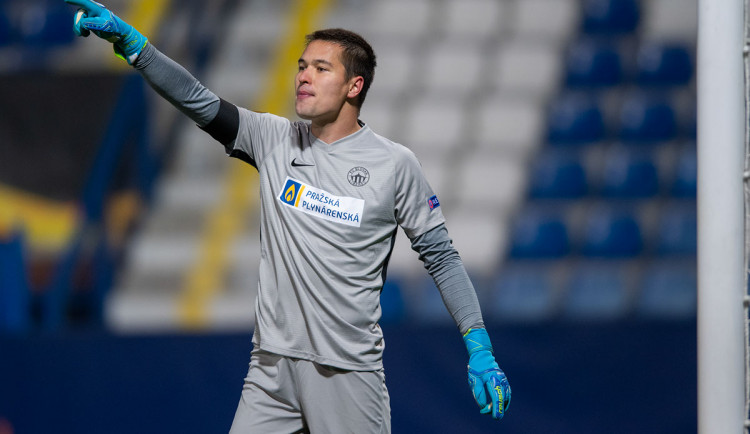 Kluky jsem potopil chybami, kál se po utkání s Hoffenheimem brankář Nguyen