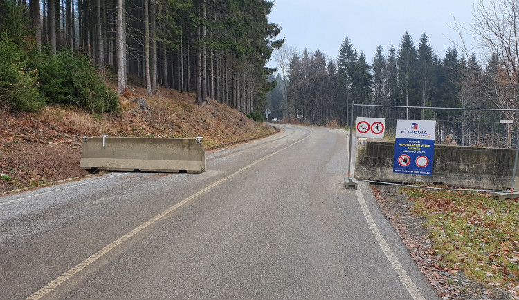 Na zimu se otevře opravovaná silnice z Liberce na Ještěd. Rekonstrukce bude pokračovat na jaře