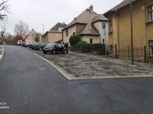 Po měsících je dokončena generální oprava ulice U Opatrovny