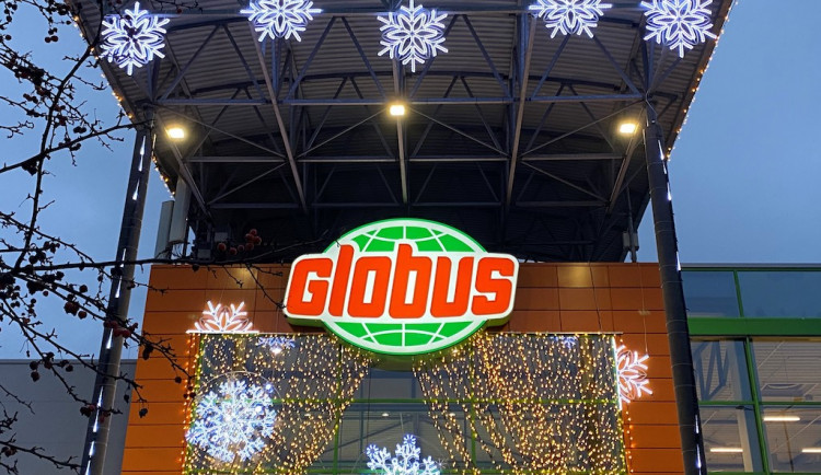 Globus stále pomáhá i v době pandemie