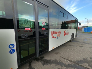 V neděli poprvé vyjedou nové nízkopodlažní velkokapacitní autobusy