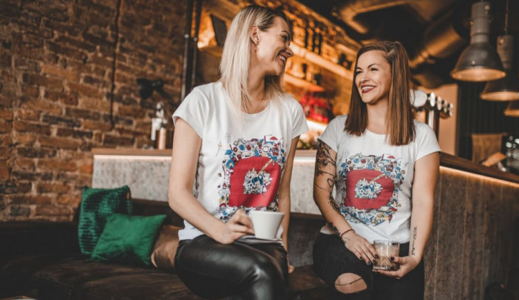 Když nemůže čtenář za Drbnou, Drbna přijde za čtenářem. Registrujte se a odhalte výhody