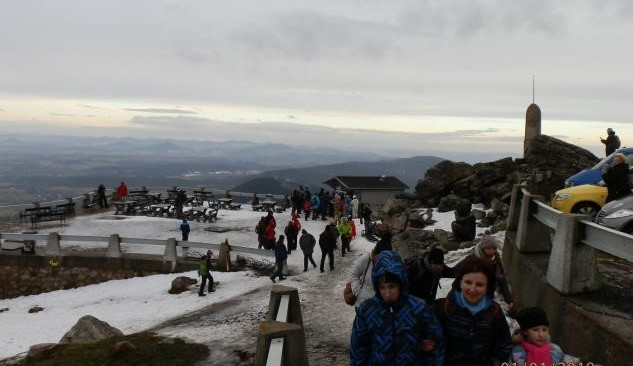 Novoroční výstup na Ještěd se kvůli koronaviru ruší. Poprvé za pětačtyřicet let historie