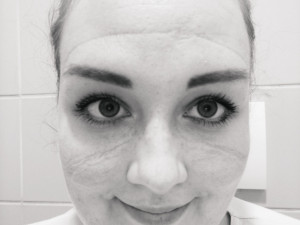 Nejtěžší při práci na covid oddělení je beznaděj a zármutek rodin, říká mladá lékařka Andrea Čoláková