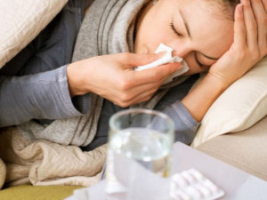 Chřipka letos do Česka zatím nedorazila, bojovat budeme jen s koronavirem