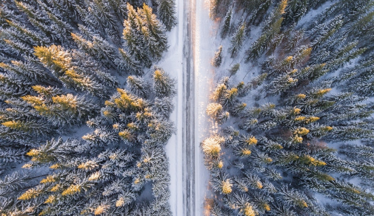 V zimě na silnicích – sněhová čepice