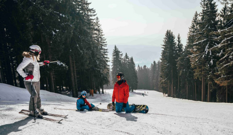 Provozovatelé vyzvali vládu k otevření skiareálů, lyžovat chtějí od soboty