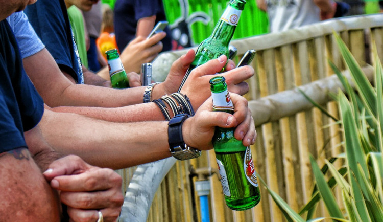 Začíná Suchej únor. Akce má omezit nadměrné pití alkoholu