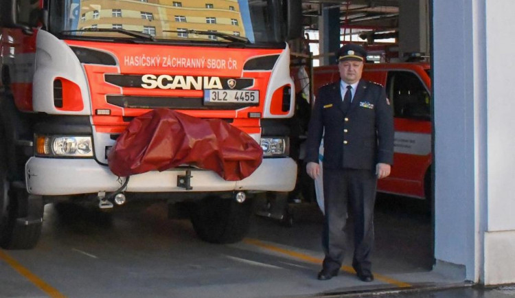 Vedení hasičů v Libereckém kraji dnes převzal Jan Hadrbolec