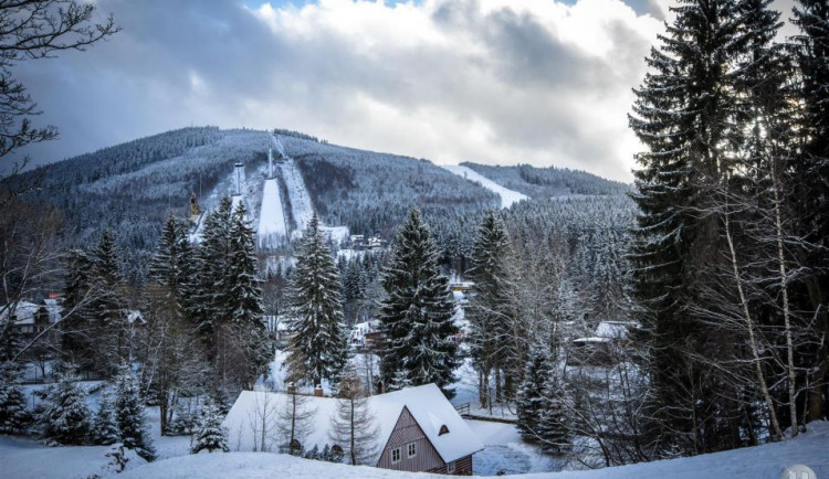 Harrachov bez turistů hlásí problémy. Chybí peníze na zimní údržbu i úpravu tratí
