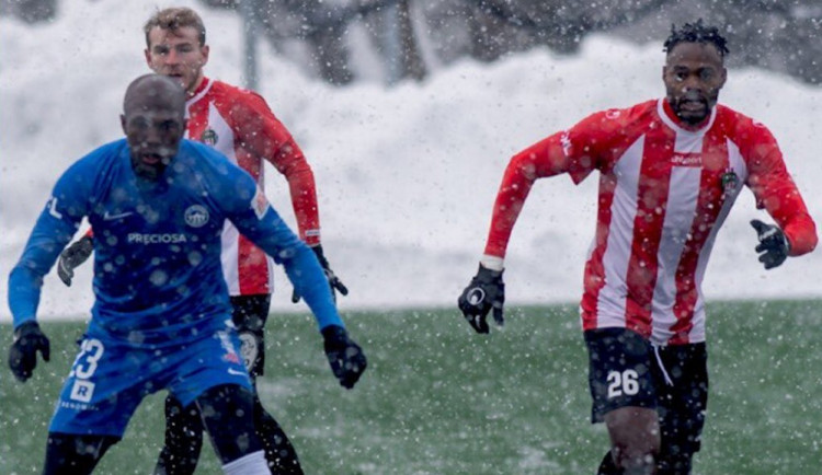 Slovan zlomil Žižkov až v prodloužení. Na zasněžené umělce v Doubí rozhodl Koscelník