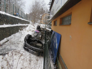 Leden hlásí přes čtyři stovky nehod. Vážných kolizí ale dlouhodobě ubývá