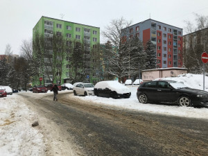 Parkování na Špičáku v České Lípě má usnadnit parkovací dům