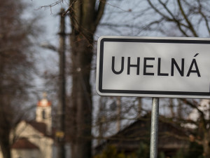 Obec Uhelná.