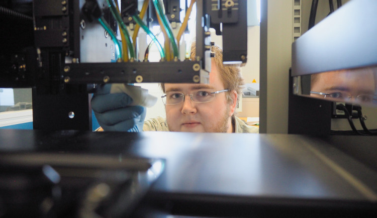 TULka má jako jediná v zemi 3D tiskárnu plošných strojů