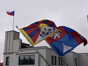 Vlajku pro Tibet letos vyvěsí Liberecký kraj i čtvrtina jeho obcí
