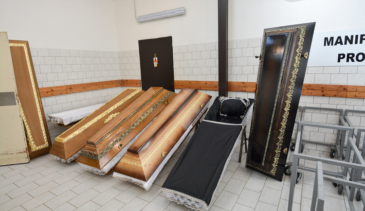 V Novinách zahájí provoz nové krematorium. Pece si poradí i s morbidně obézními nebožtíky