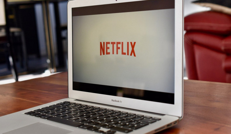 Internetová televize Netflix chce zakročit proti sdílení hesel