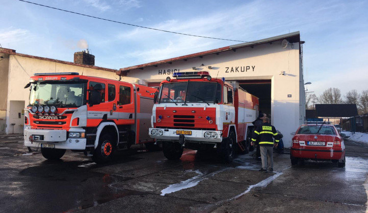 Místo garáží vyroste v Zákupech moderní hasičská zbrojnice