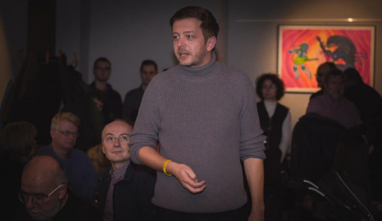 Premiér má strach. Na podzim půjde o fatální souboj, říká předseda Starostů Vít Rakušan