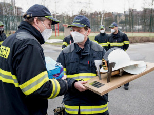 Za sebou má stovky zásahů. Po téměř 40 letech odchází od libereckých hasičů Lumír Jíra