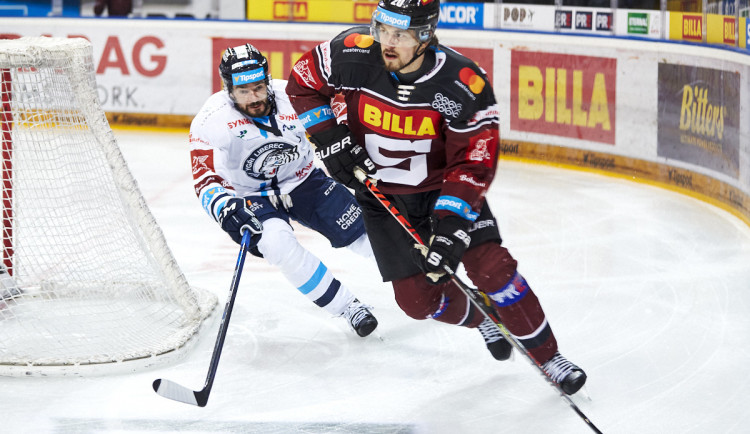 Sparta rozhodla v druhém prodloužení. Semifinále se znovu vrací do Liberce